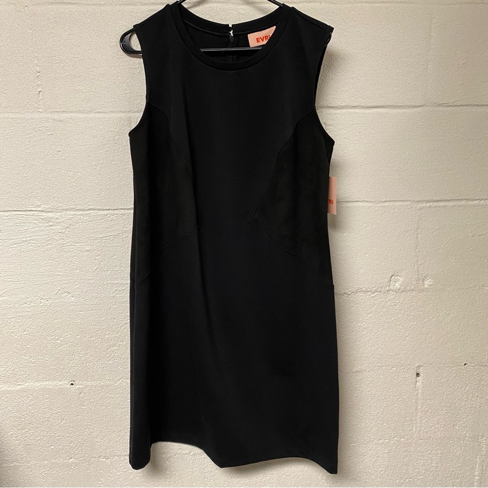 NWT EVRI Women’s Black Sleeveless Sheath Dress Size 0X